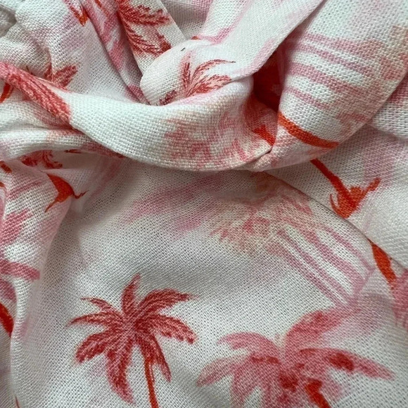 Altar'd State Daylen Tropical Shorts NWT - Picture 4 of 5